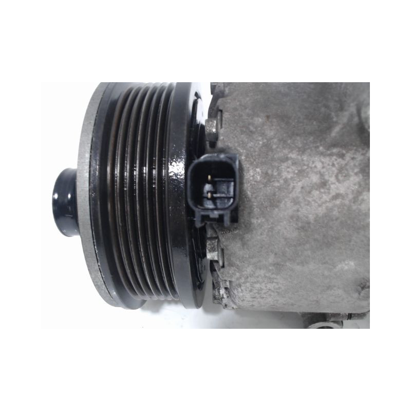 COMPRESSEUR AIR CONDITIONNE FORD FIESTA 2010-