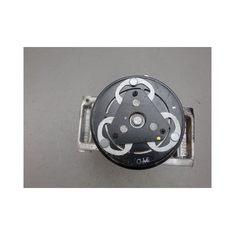 COMPRESSEUR AIR CONDITIONNE DACIA DUSTER