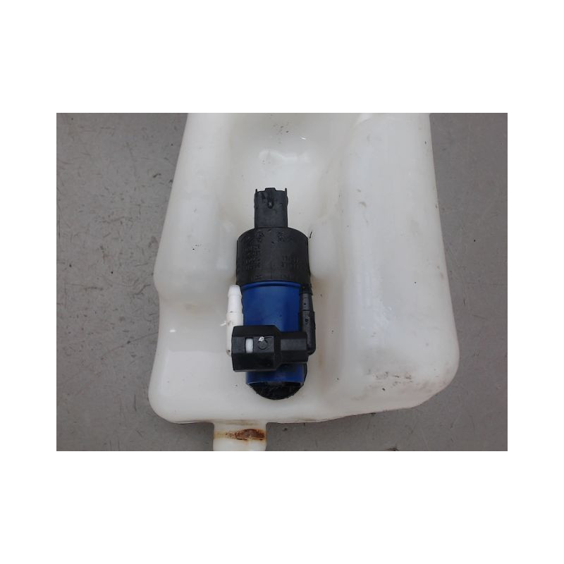 RESERVOIR LAVE-GLACE AVANT RENAULT CLIO