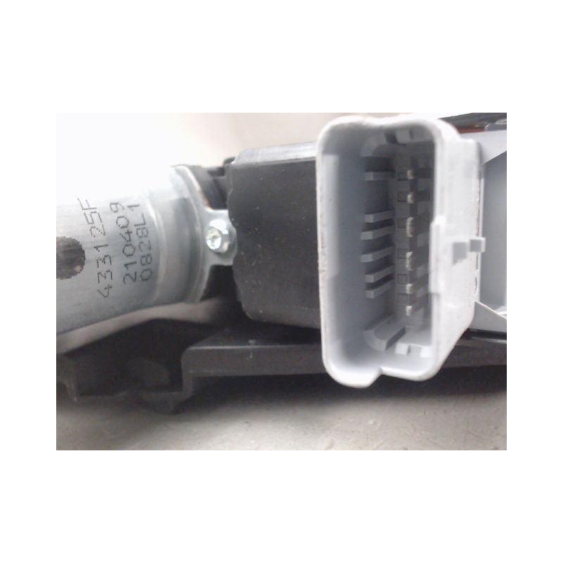 MECANISME LEVE-GLACE AVANT GAUCHE PEUGEOT 2008