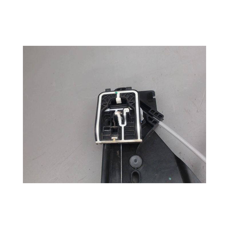 MECANISME LEVE-GLACE AVANT GAUCHE PEUGEOT 2008