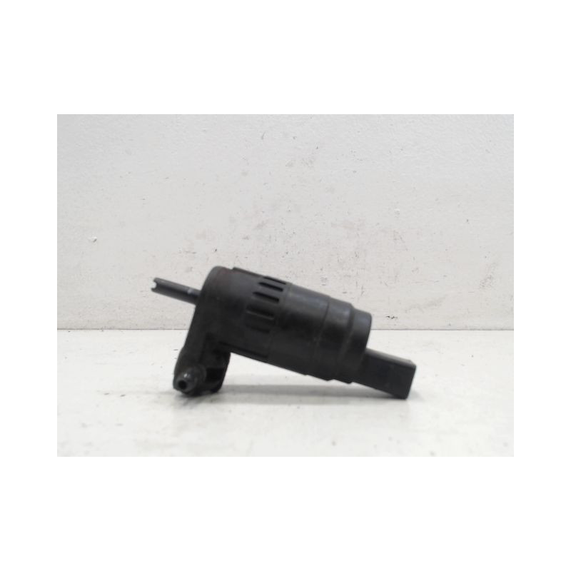 POMPE LAVE-GLACE AVANT VOLKSWAGEN GOLF