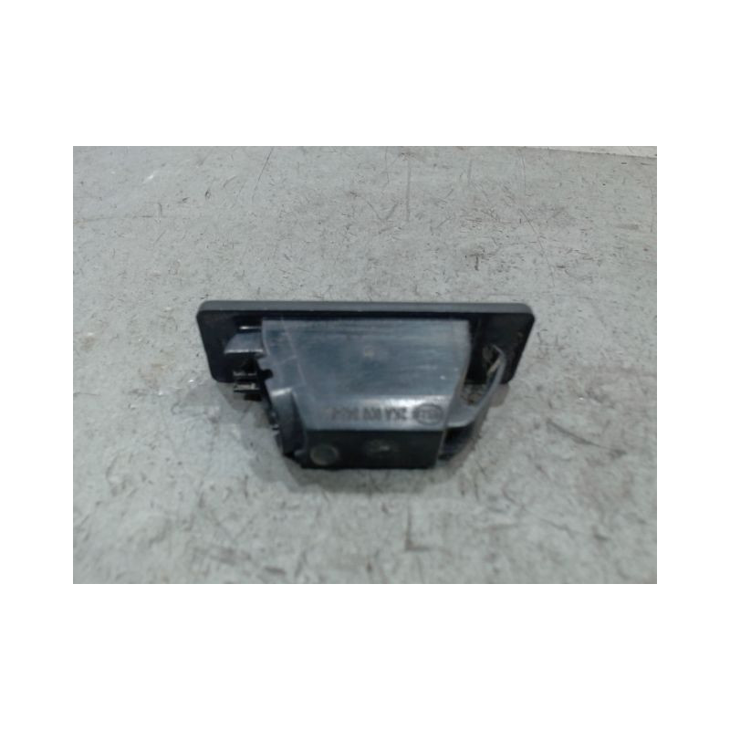 ECLAIREUR PLAQUE DE POLICE GAUCHE NISSAN QASHQAI