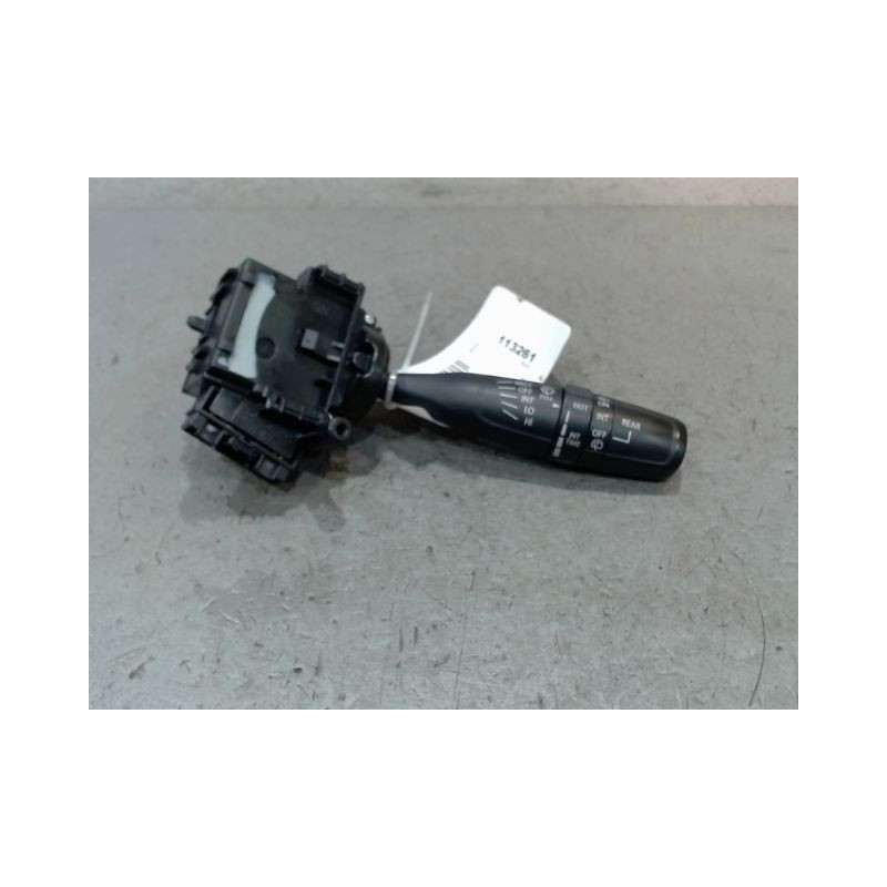 COMMANDE ESSUIE GLACE SUZUKI SWIFT