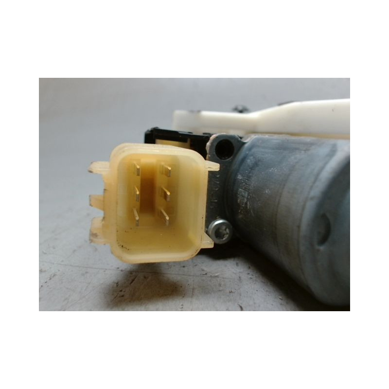 MECANISME+MOTEUR LEVE-GLACE ARRIERE DROIT FORD B-MAX