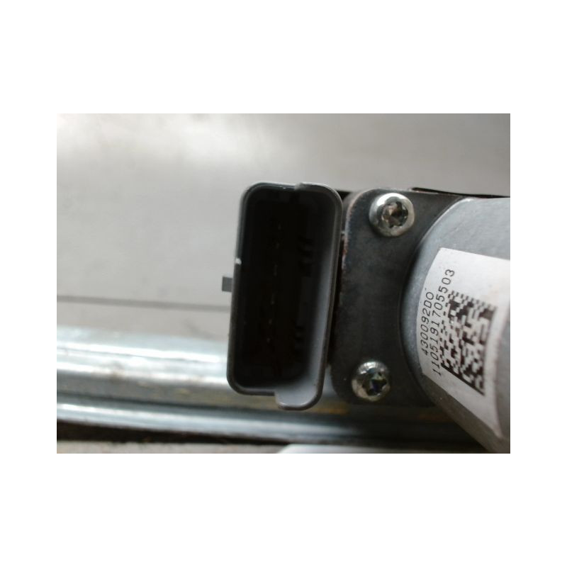 MECANISME+MOTEUR LEVE-GLACE AVANT GAUCHE CITROEN C4 2010-