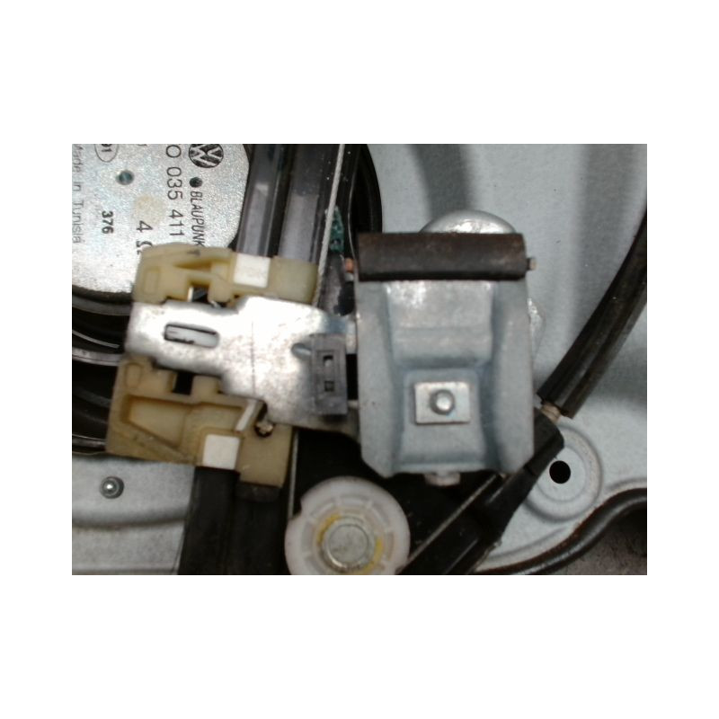 MECANISME+MOTEUR LEVE-GLACE AVANT GAUCHE VOLKSWAGEN TOURAN
