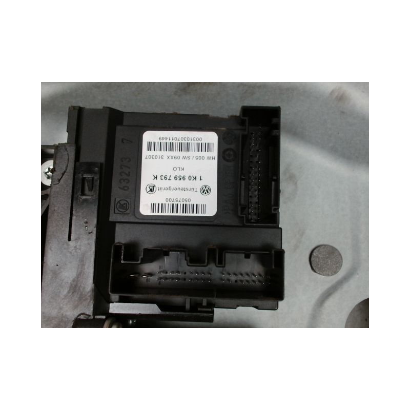 MECANISME+MOTEUR LEVE-GLACE AVANT GAUCHE VOLKSWAGEN TOURAN