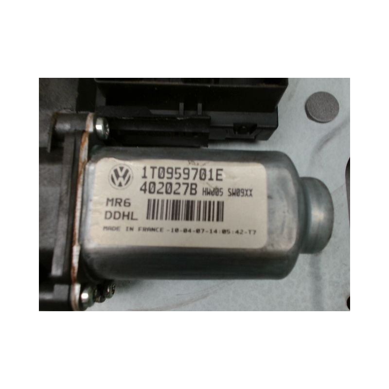MECANISME+MOTEUR LEVE-GLACE AVANT GAUCHE VOLKSWAGEN TOURAN