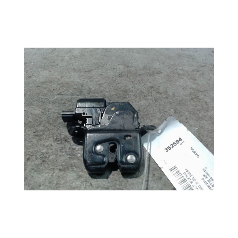 SERRURE HAYON  RENAULT SCENIC III 2009-