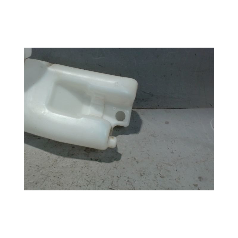 RESERVOIR LAVE-GLACE AVANT RENAULT TWINGO 2 2010-