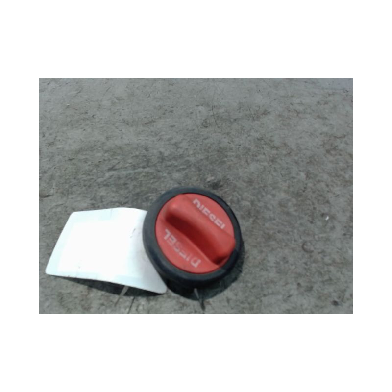 BOUCHON RESERVOIR A CARBURANT MERCEDES CLASSE C 2007-