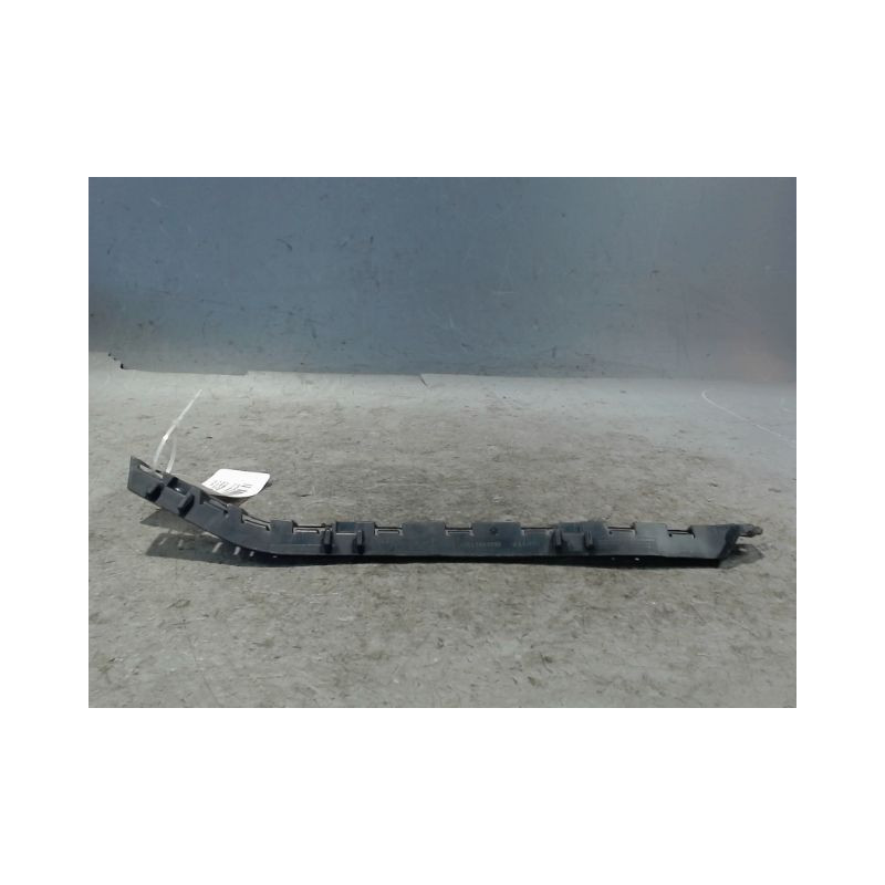 SUPPORT PARE-CHOC ARG MERCEDES CLASSE C 2007-