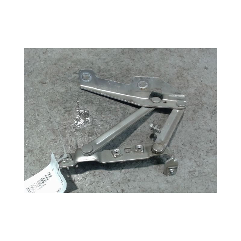 COMPAS DROIT CAPOT OPEL INSIGNIA