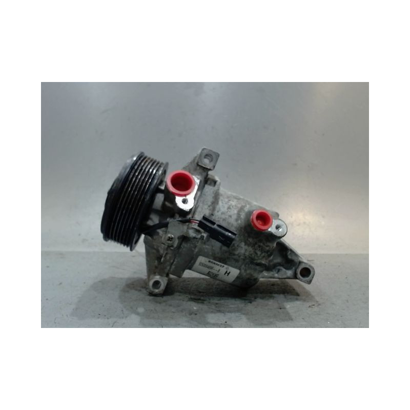 COMPRESSEUR AIR CONDITIONNE DACIA SANDERO