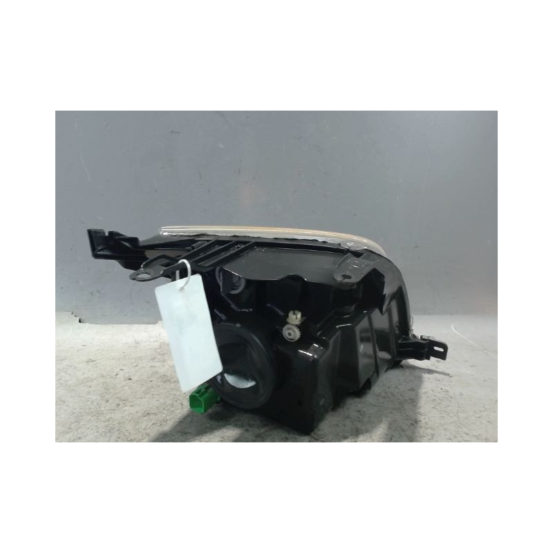 PHARE GAUCHE FORD FUSION 2005-