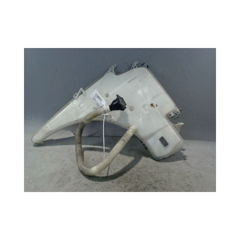 RESERVOIR LAVE-GLACE AVANT BMW SERIE 1