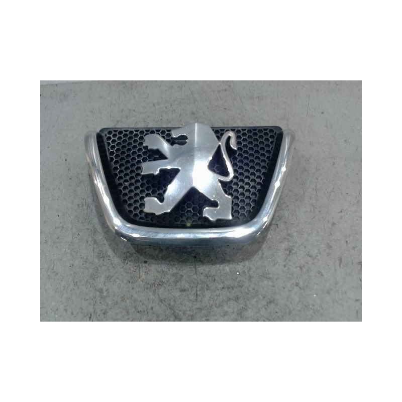 SIGLE CALANDRE PEUGEOT 206