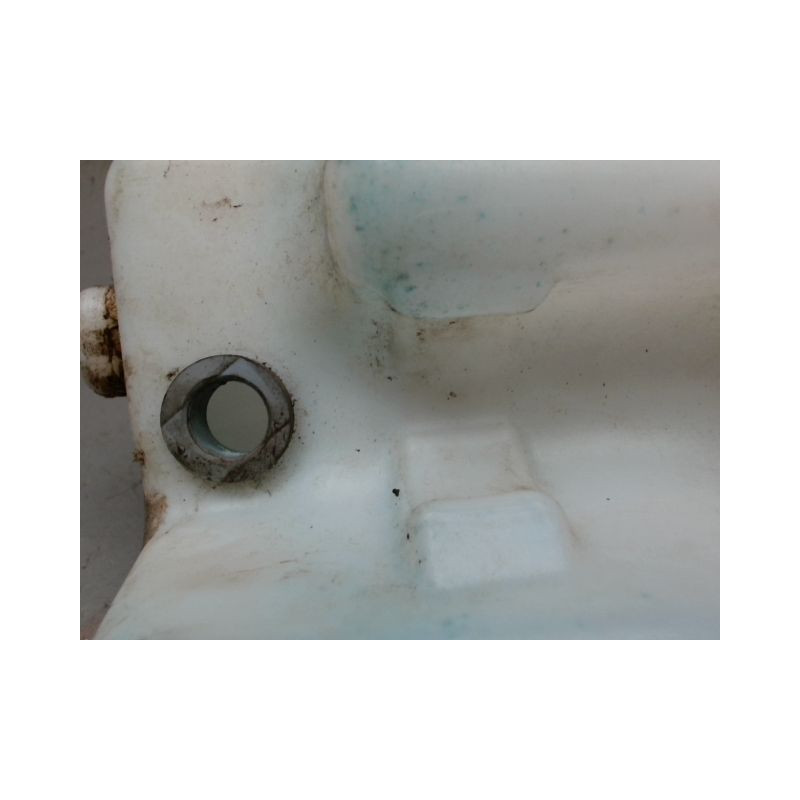 RESERVOIR LAVE-GLACE AVANT RENAULT CLIO