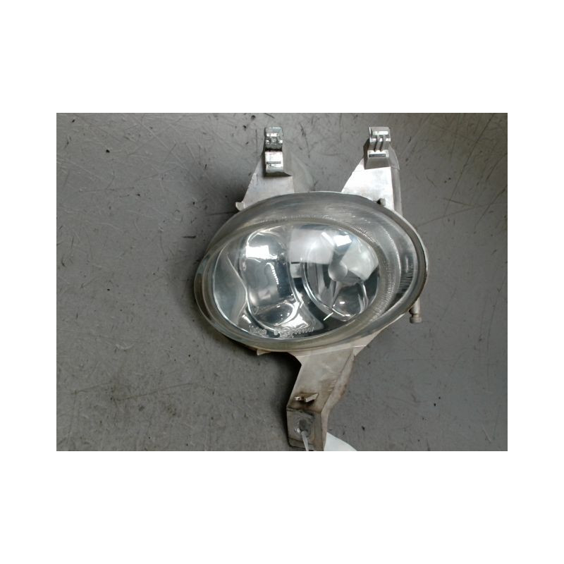 PHARE ANTIBROUILLARD AVANT GAUCHE PEUGEOT 206 5P