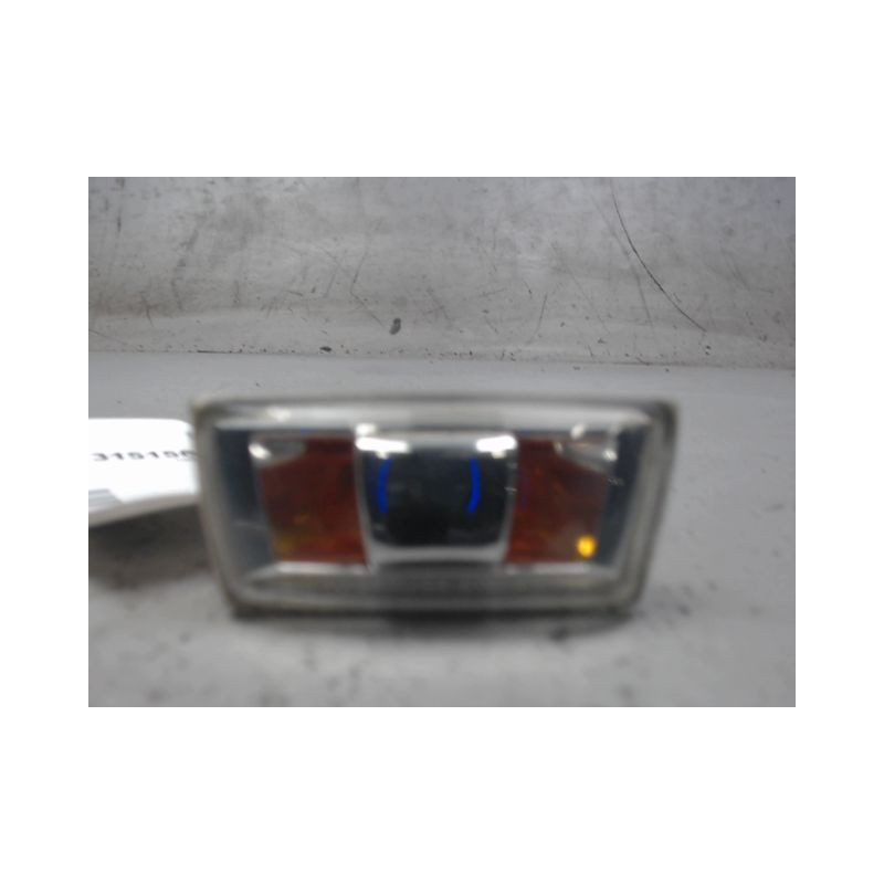 REPETITEUR AILE GAUCHE OPEL INSIGNIA