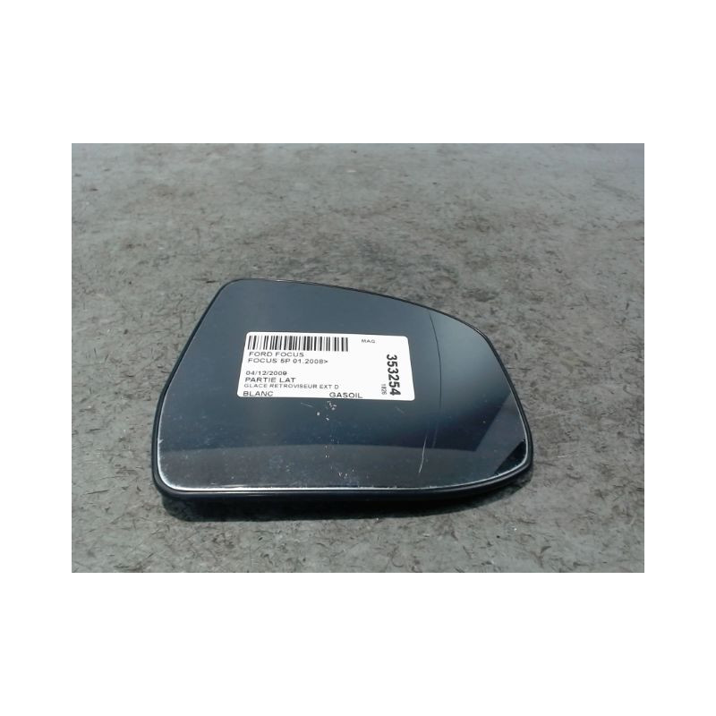 GLACE RETROVISEUR EXT D FORD FOCUS 2008-