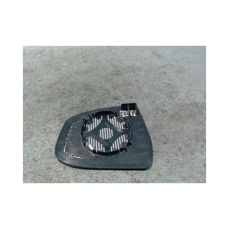 GLACE RETROVISEUR EXT D FORD FOCUS 2008-