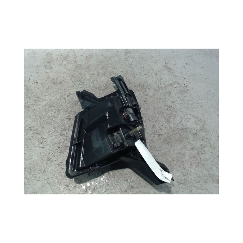 PHARE ANTIBROUILLARD AVANT DROIT PEUGEOT 407