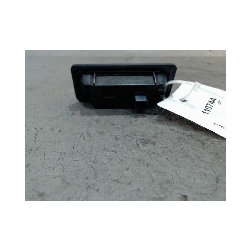 ECLAIREUR PLAQUE DE POLICE GAUCHE B.M.W. X5