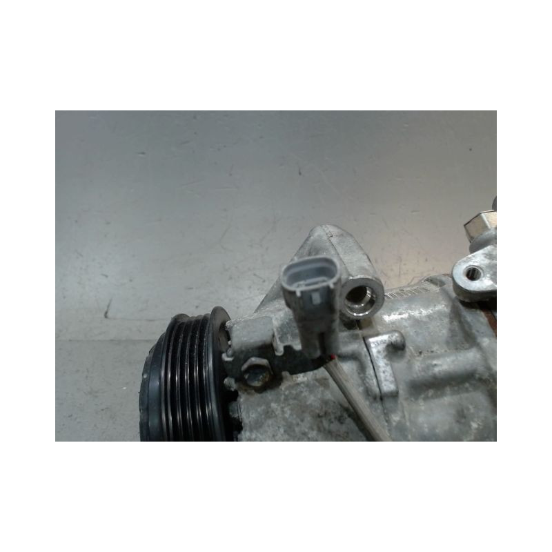 COMPRESSEUR AIR CONDITIONNE TOYOTA YARIS