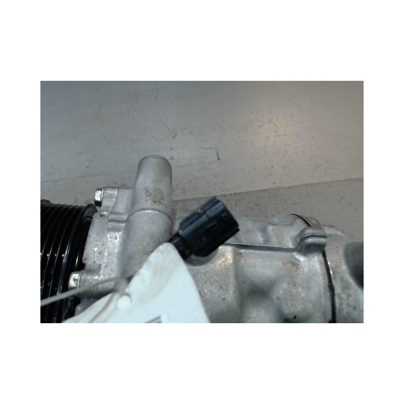 COMPRESSEUR AIR CONDITIONNE DACIA JOGGER