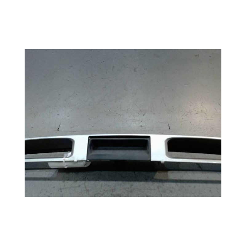 POIGNEE EXTERIEURE HAYON PEUGEOT 207
