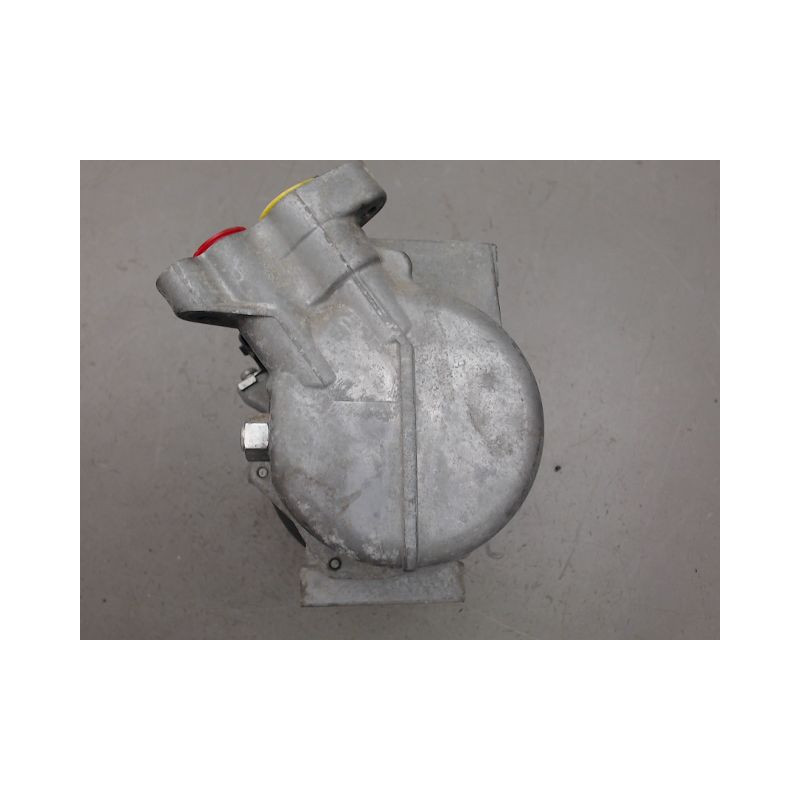 COMPRESSEUR AIR CONDITIONNE DACIA SANDERO