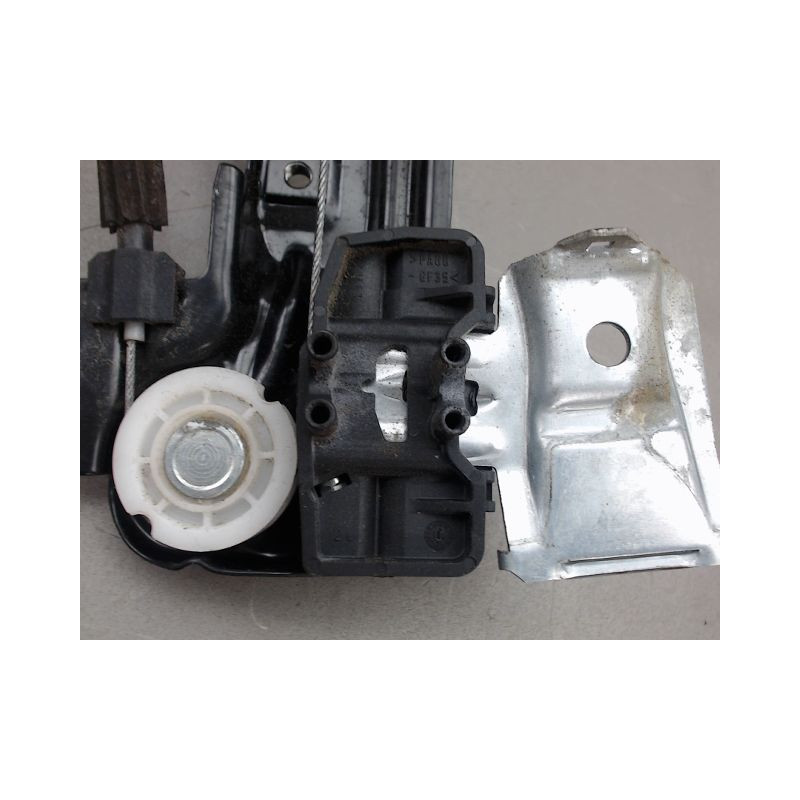MECANISME LEVE-GLACE AVANT DROIT SEAT IBIZA