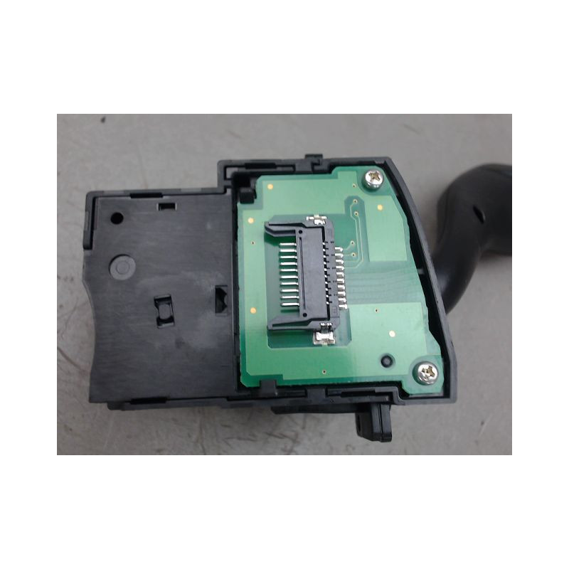 COMMANDE CLIGNOTANT FORD C-MAX