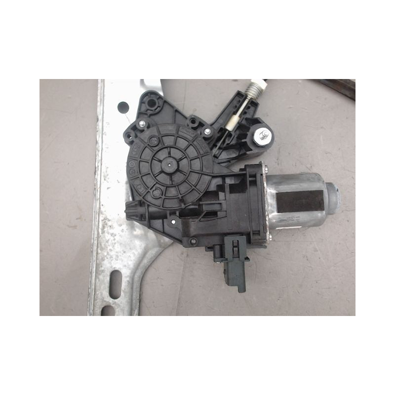 MECANISME LEVE-GLACE AVANT DROIT RENAULT MEGANE