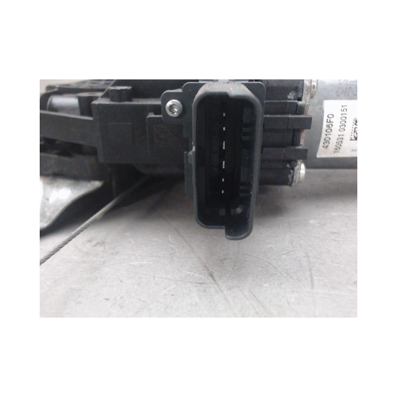 MECANISME LEVE-GLACE AVANT DROIT RENAULT MEGANE