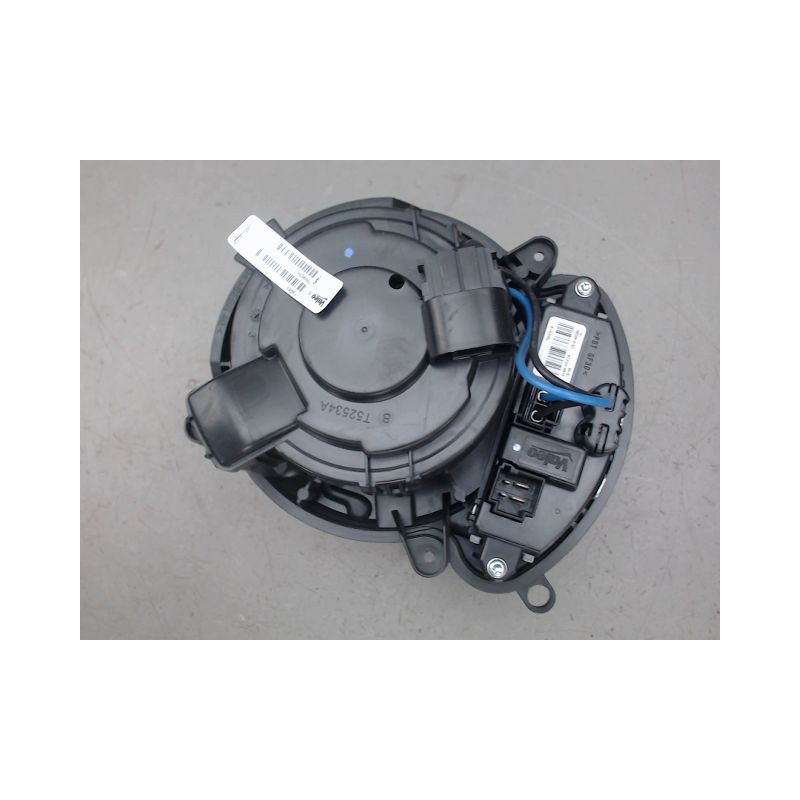 MOTEUR VENTILATEUR CHAUFFAGE RENAULT MEGANE