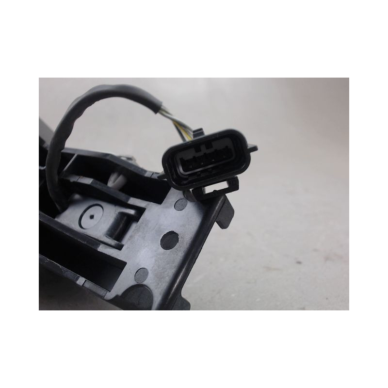 POIGNEE EXTERIEURE PORTE AVANT DROIT NISSAN QASHQAI