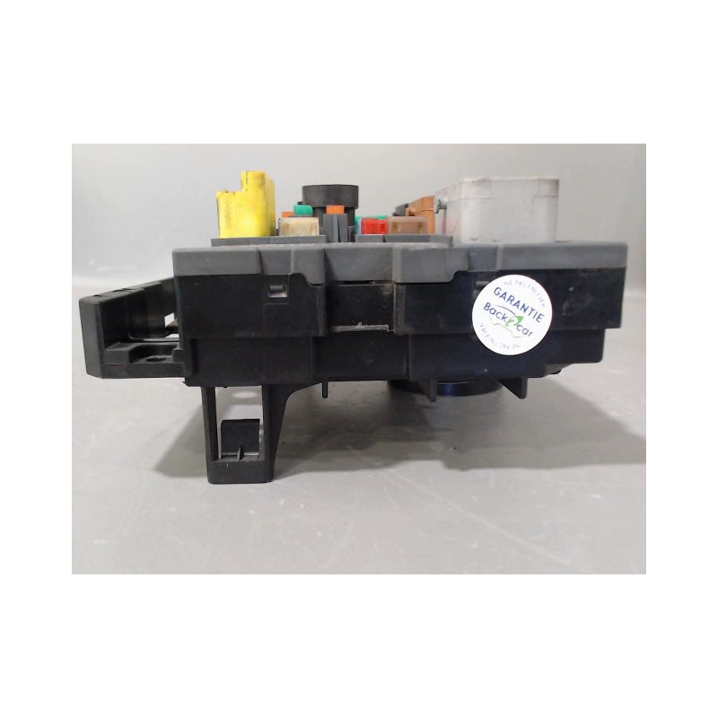 BOITE A FUSIBLES CITROEN C5