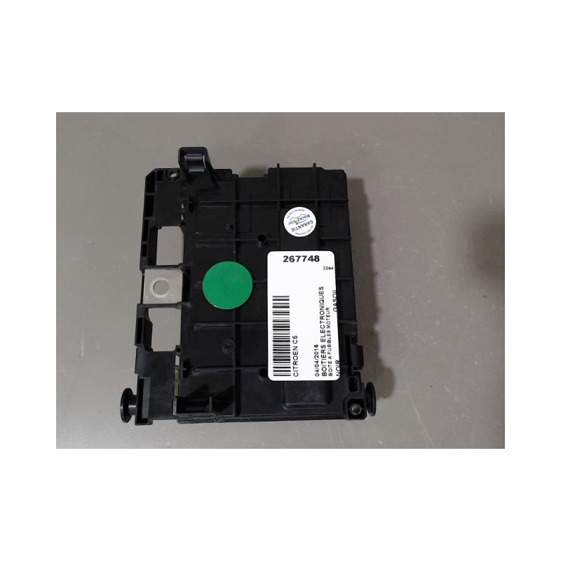 BOITE A FUSIBLES CITROEN C5