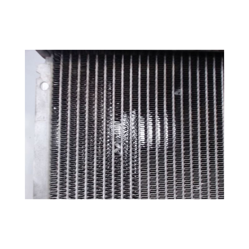 RADIATEUR TOYOTA YARIS 2005-