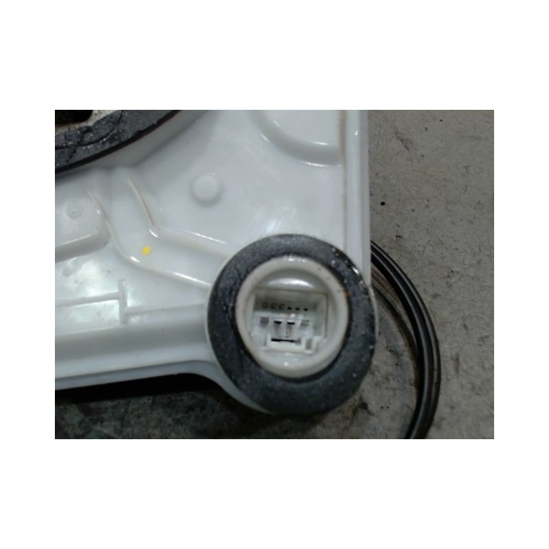 SYSTEME CONDAMNATION AVANT GAUCHE TOYOTA AYGO