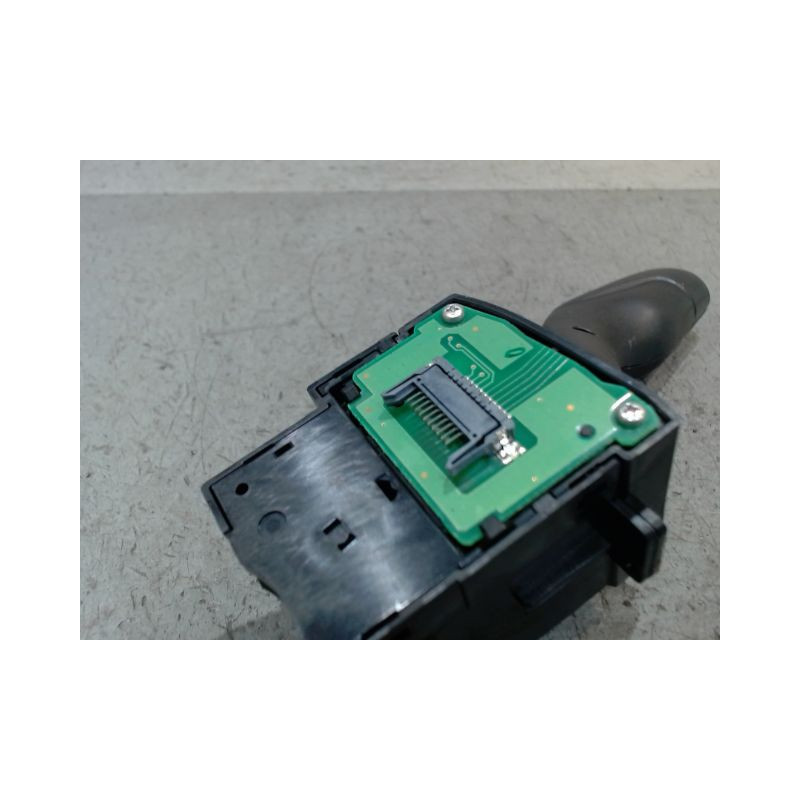 COMMANDE CLIGNOTANT FORD G.C-MAX