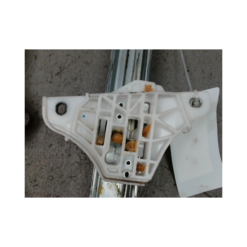 MECANISME+MOTEUR LEVE-GLACE AVANT GAUCHE TOYOTA YARIS