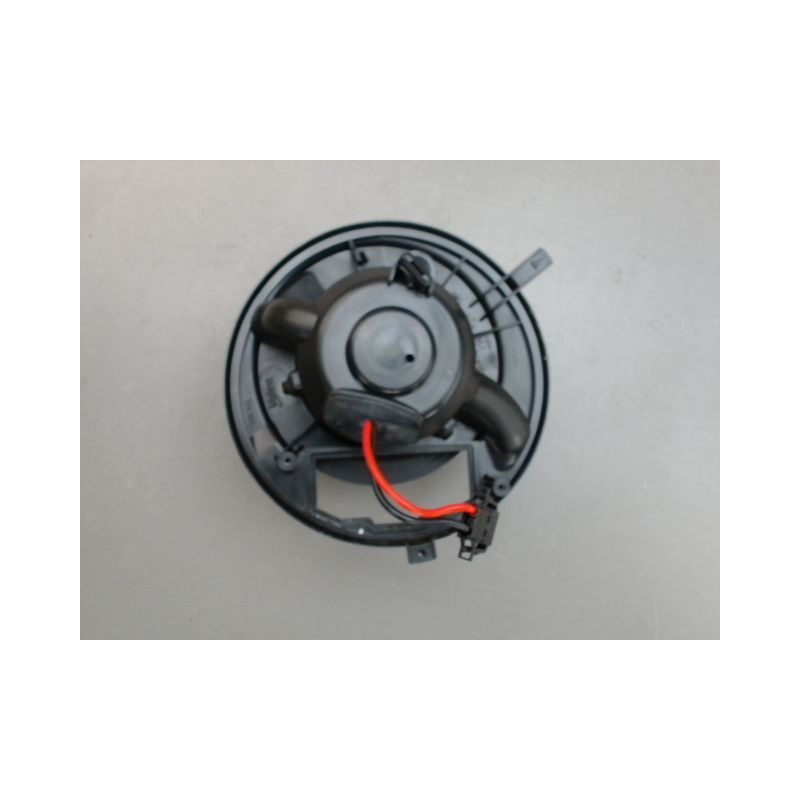MOTEUR VENTILATEUR CHAUFFAGE VOLKSWAGEN TOURAN