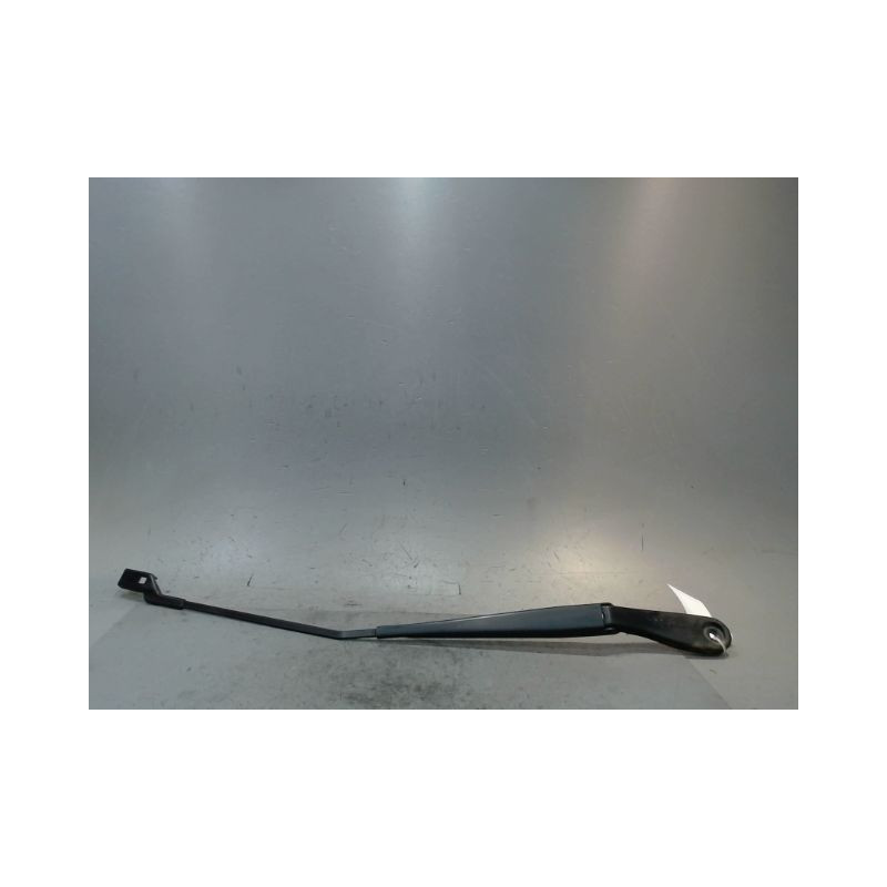 BRAS ESSUIE-GLACE AVANT DROIT VOLVO V50