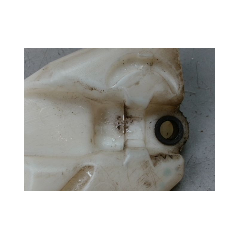 RESERVOIR LAVE-GLACE AVANT PEUGEOT 206+ 2009-