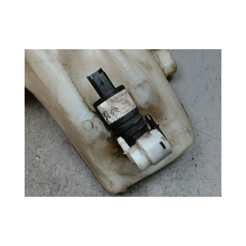 RESERVOIR LAVE-GLACE AVANT PEUGEOT 307 2001-2005