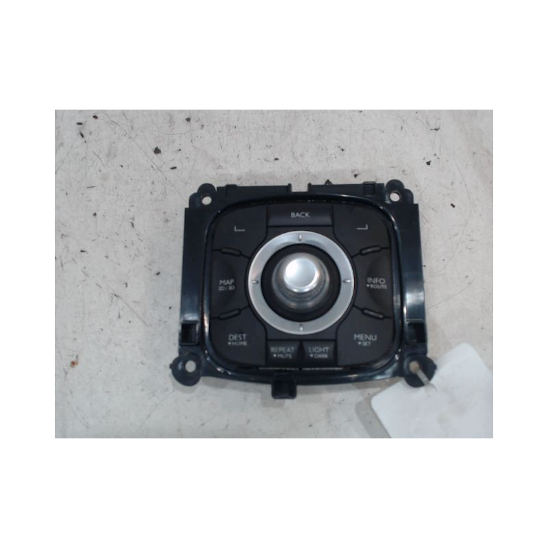 COMMANDE GPS RENAULT LAGUNA